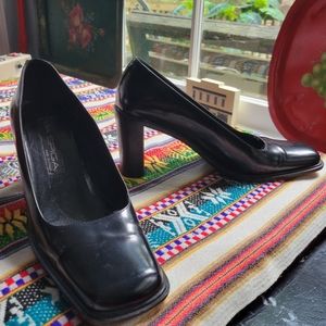 Via Spiga black pumps